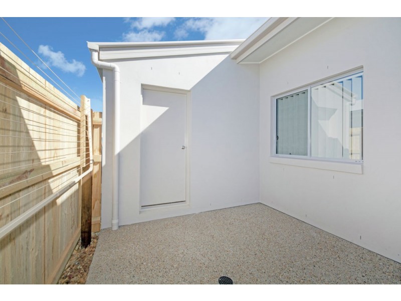29 Pearl Crescent, Caloundra West QLD 4551