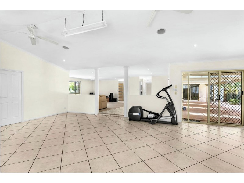 22 Homestead Drive, Little Mountain QLD 4551