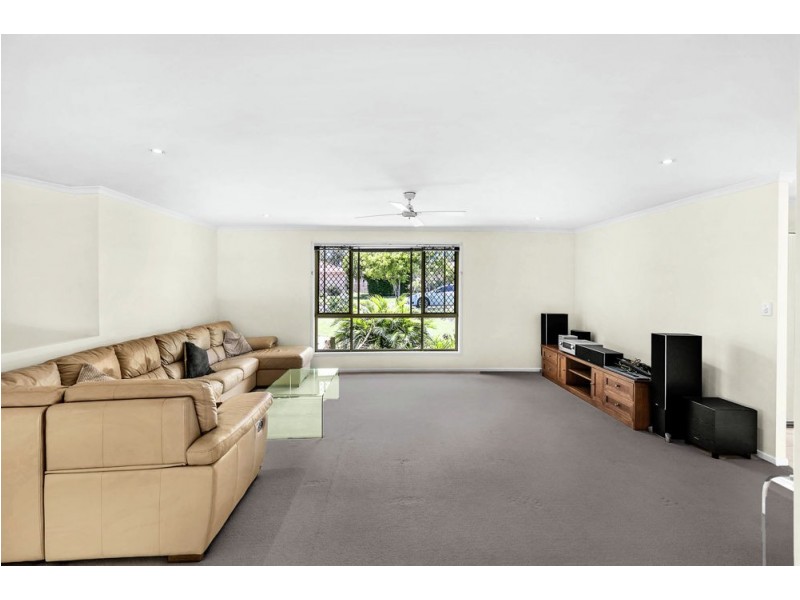22 Homestead Drive, Little Mountain QLD 4551