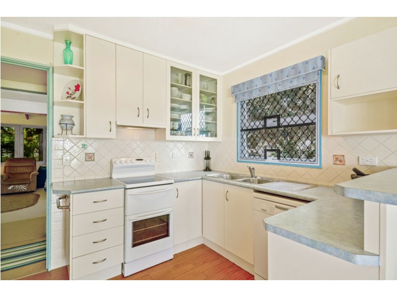 30 Saltair Street, Kings Beach QLD 4551