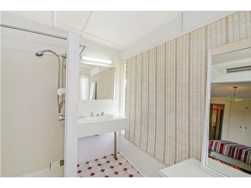 30 Saltair Street, Kings Beach QLD 4551