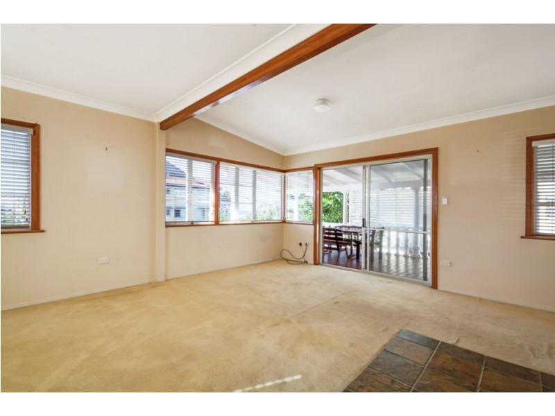 28 Saltair Street, Kings Beach QLD 4551