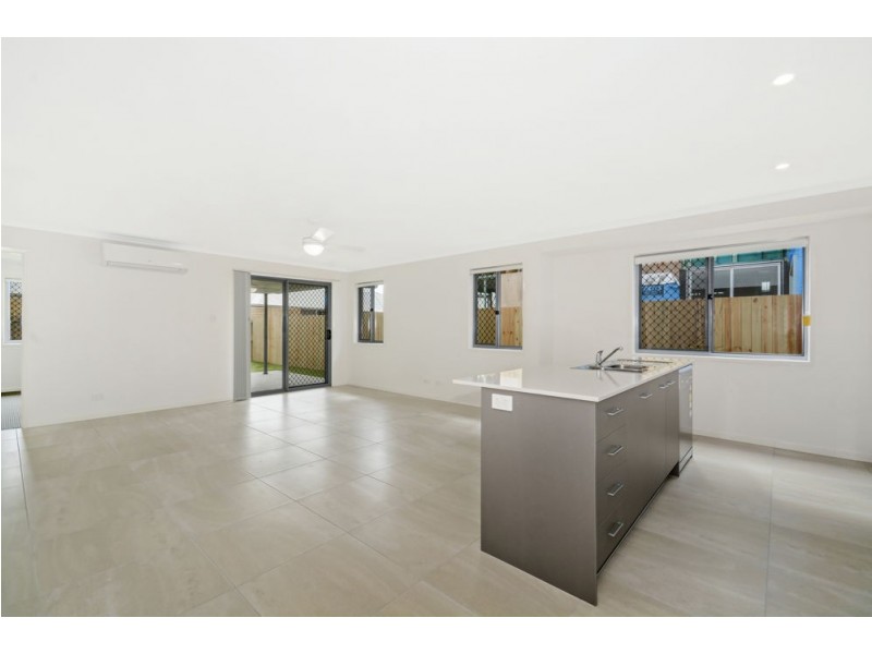 28 Olive Circuit, Caloundra West QLD 4551