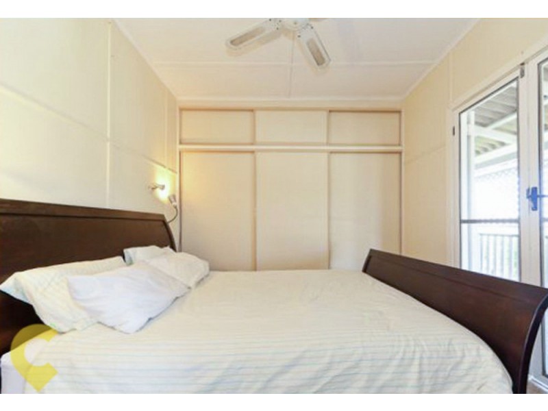 22 Ann Street, Dicky Beach QLD 4551