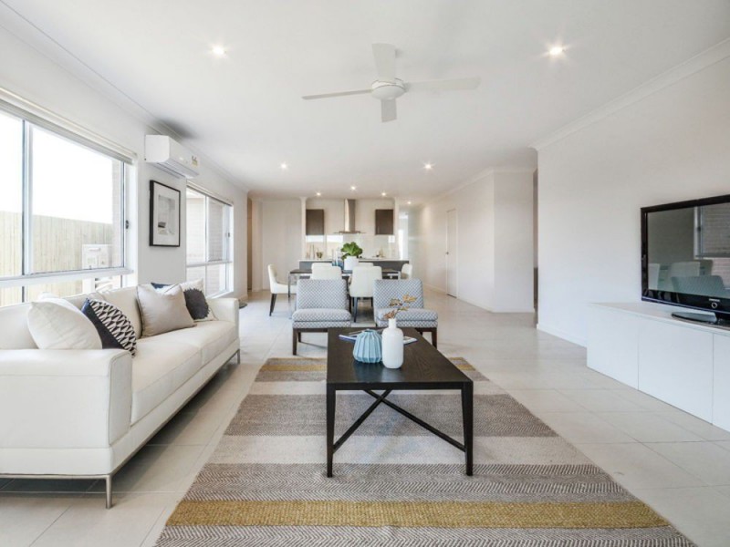 14 Olive Circuit, Caloundra West QLD 4551