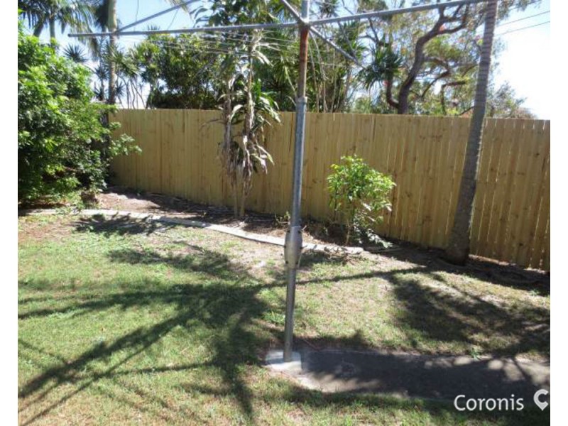 24 Saleng Crescent, Warana QLD 4575