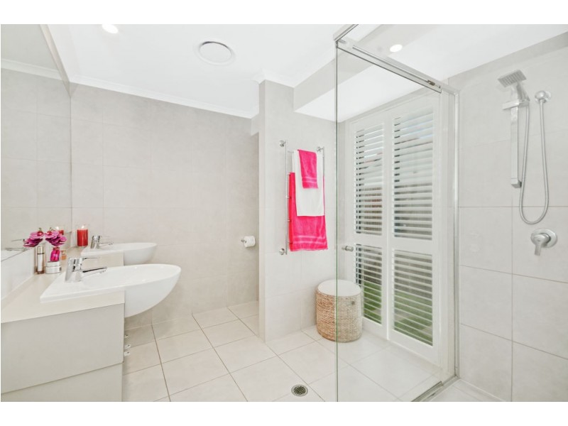 130 Goonawarra Drive, Mooloolaba QLD 4557