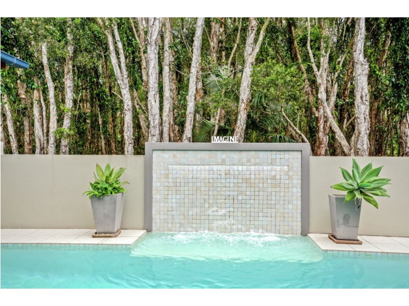 130 Goonawarra Drive, Mooloolaba QLD 4557