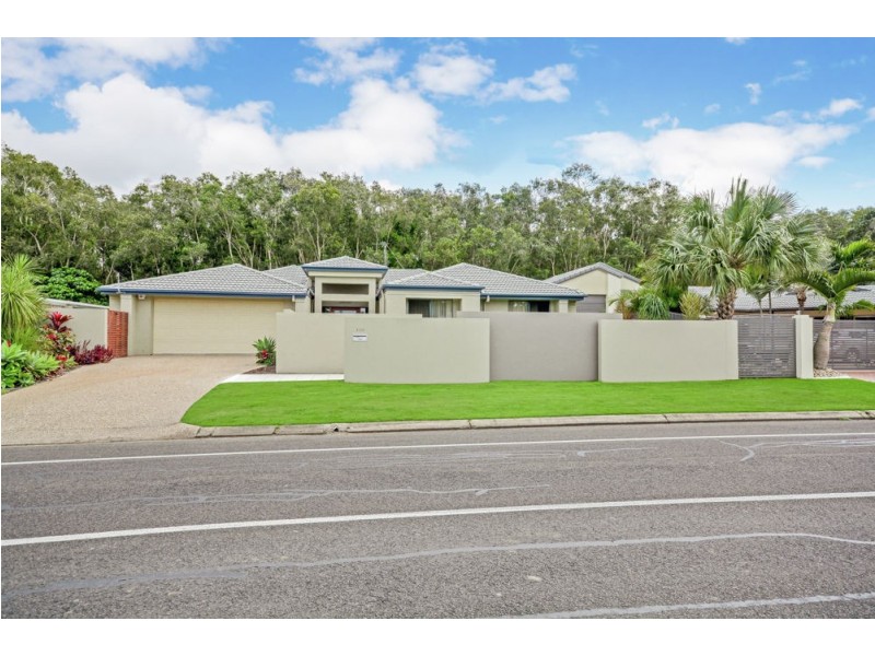 130 Goonawarra Drive, Mooloolaba QLD 4557