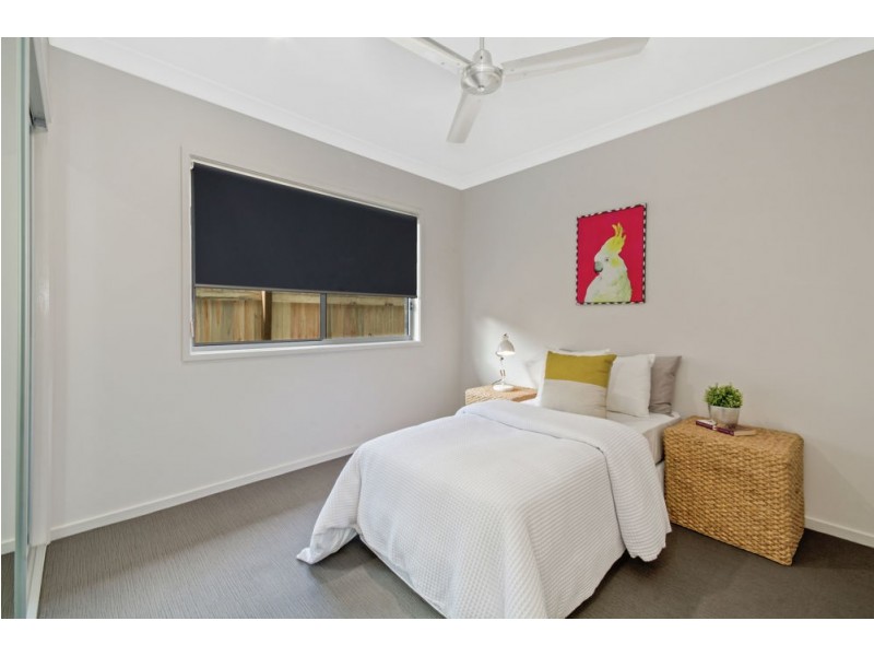 4 Turquoise Place, Caloundra West QLD 4551