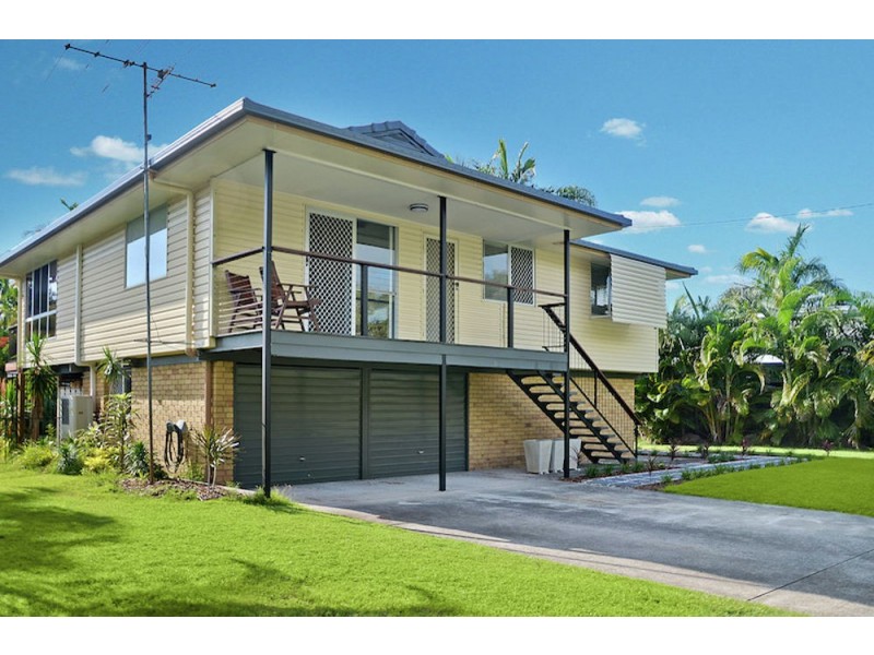 17 Hankinson Street, Golden Beach QLD 4551