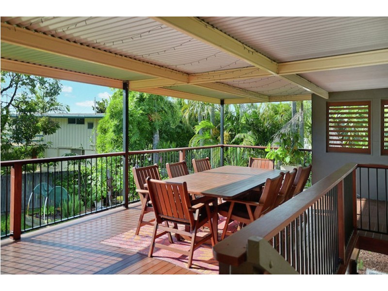 17 Hankinson Street, Golden Beach QLD 4551