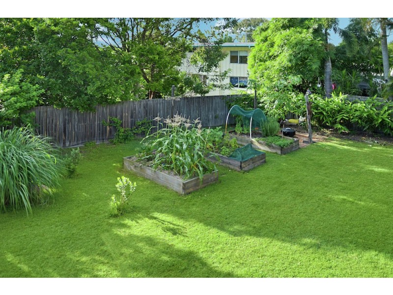 17 Hankinson Street, Golden Beach QLD 4551