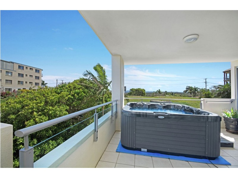 6/32 Saltair Street, Kings Beach QLD 4551