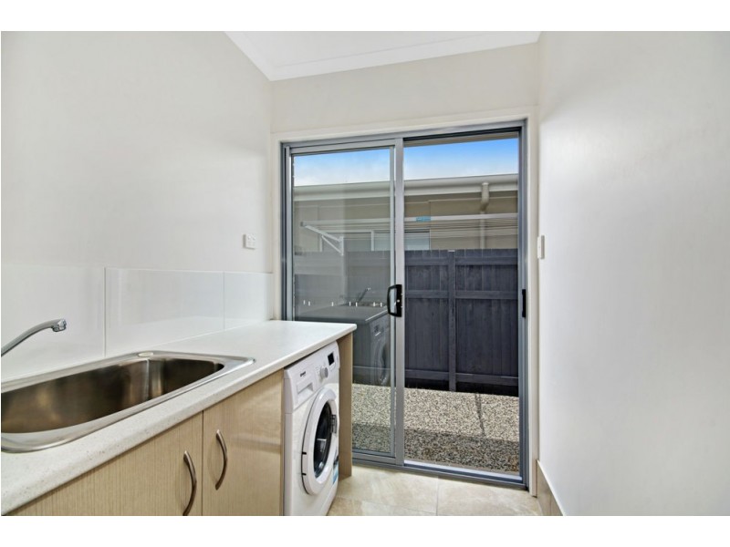 23 Ochre Crescent, Caloundra West QLD 4551
