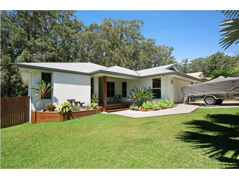 19 Yellow Cedar Place, Palmwoods QLD 4555