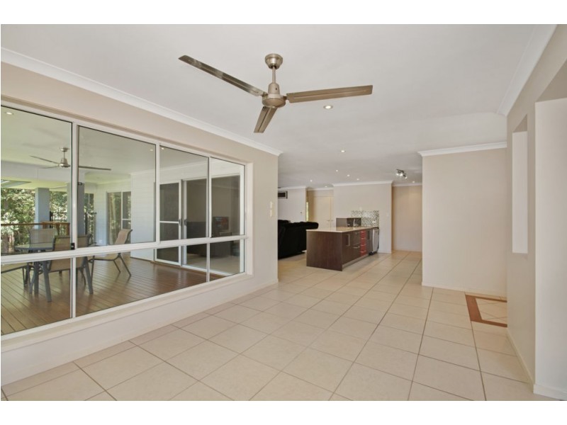 19 Yellow Cedar Place, Palmwoods QLD 4555