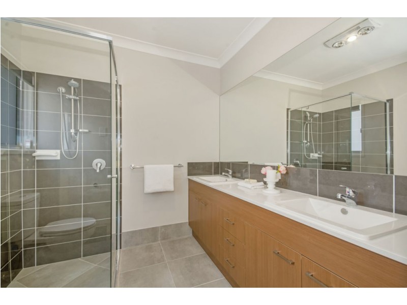14 Turquoise Place, Caloundra West QLD 4551