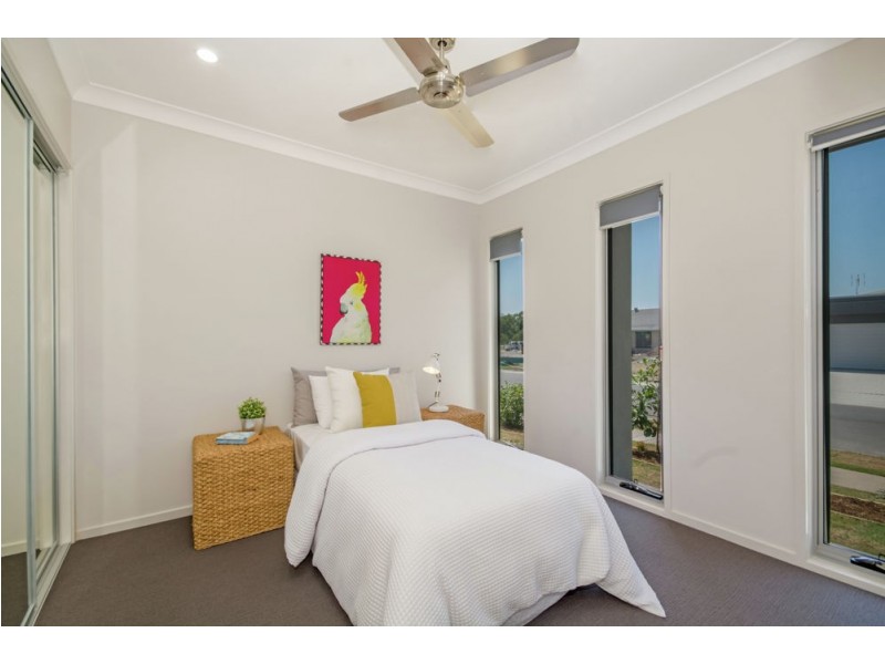 14 Turquoise Place, Caloundra West QLD 4551
