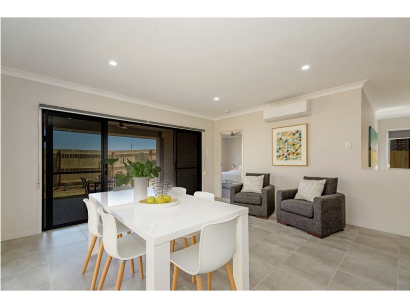 14 Turquoise Place, Caloundra West QLD 4551