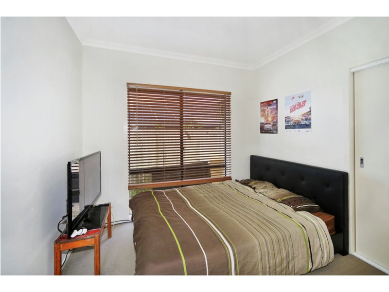 15 Tamarind Street, Meridan Plains QLD 4551