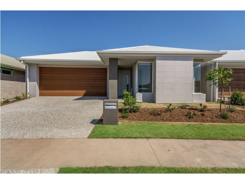 16 Turquoise Place, Caloundra West QLD 4551