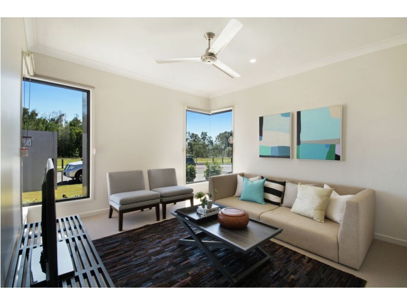 16 Turquoise Place, Caloundra West QLD 4551