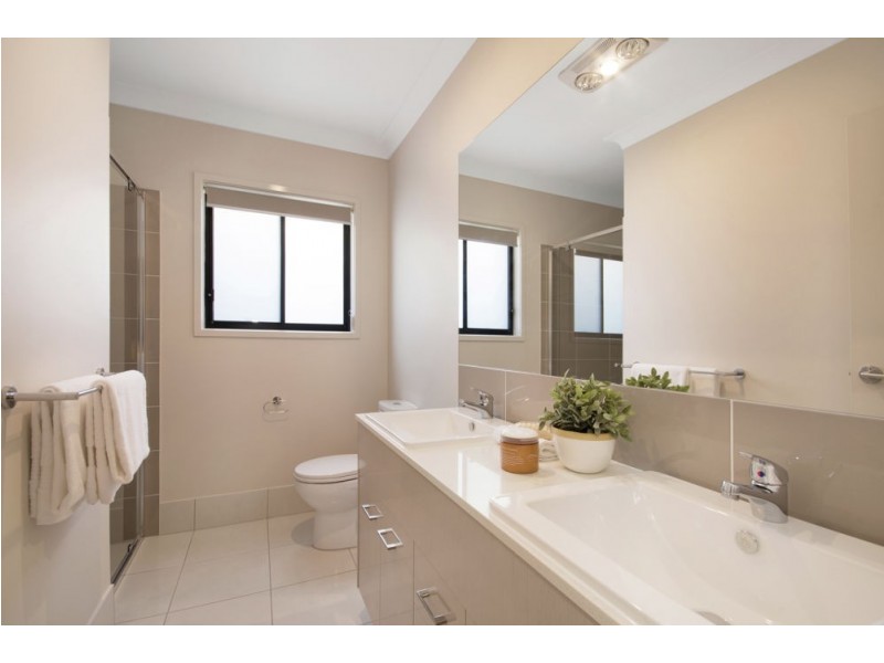 16 Turquoise Place, Caloundra West QLD 4551