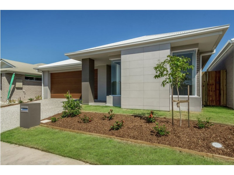 16 Turquoise Place, Caloundra West QLD 4551