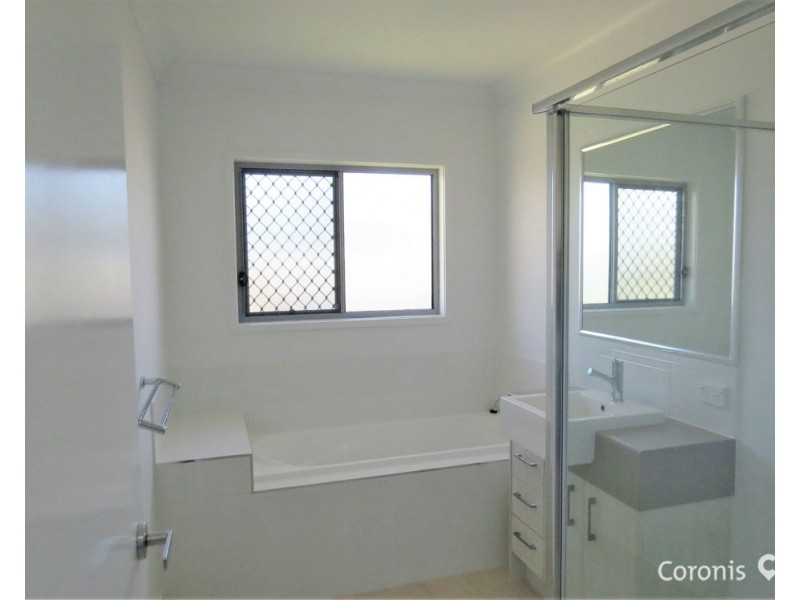 31 Davey Drive, Woombye QLD 4559