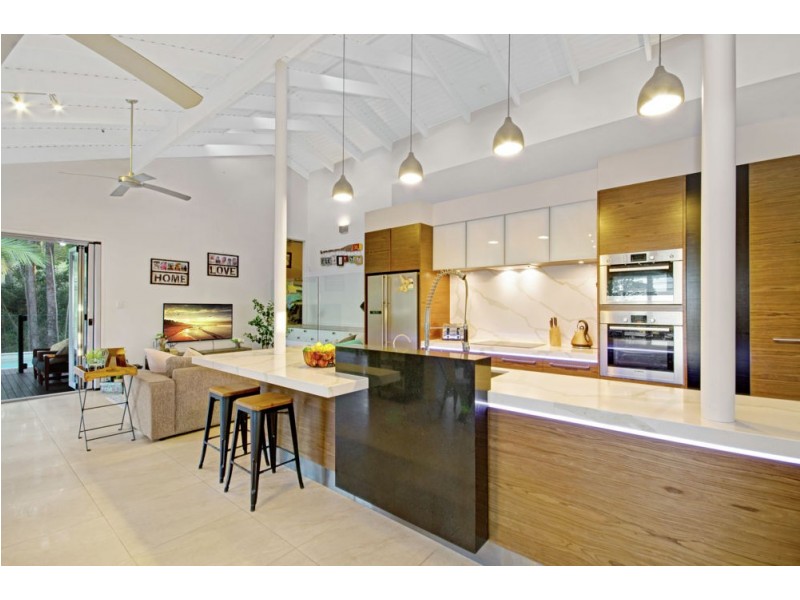 12 Merval Court, Mons QLD 4556