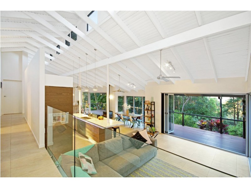 12 Merval Court, Mons QLD 4556