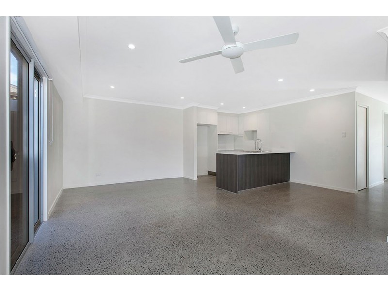 5 Coral Crescent, Caloundra West QLD 4551