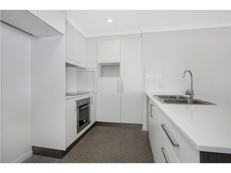 5 Coral Crescent, Caloundra West QLD 4551