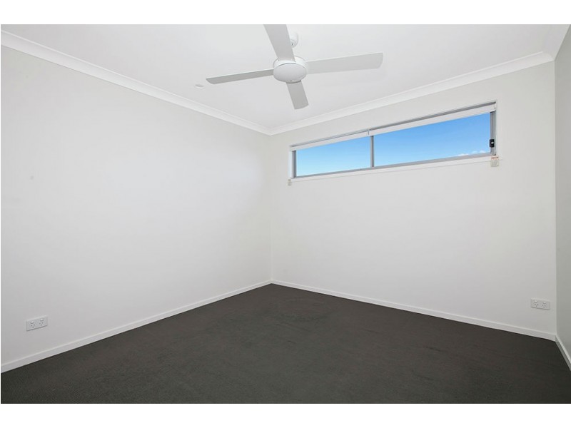 5 Coral Crescent, Caloundra West QLD 4551