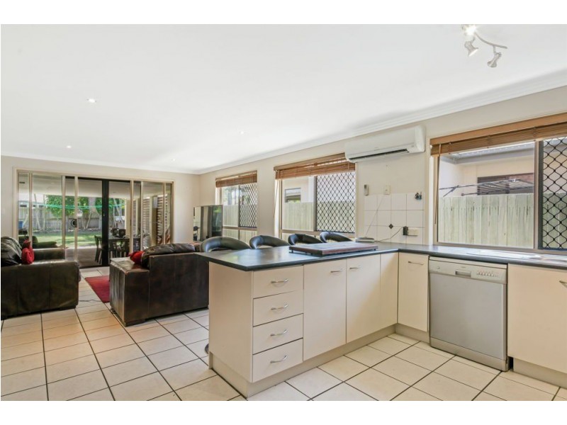 13 Azalea Place, Currimundi QLD 4551