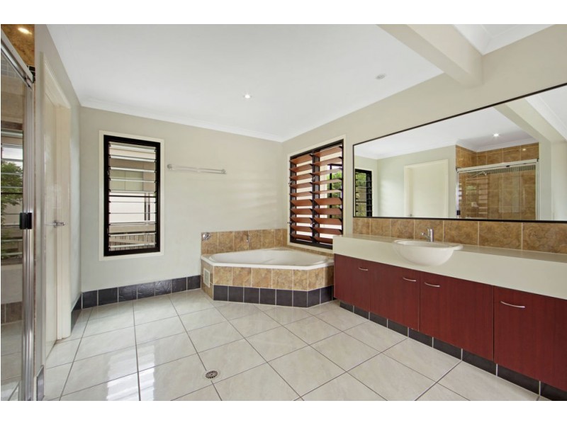 6 Regent Street, Caloundra QLD 4551