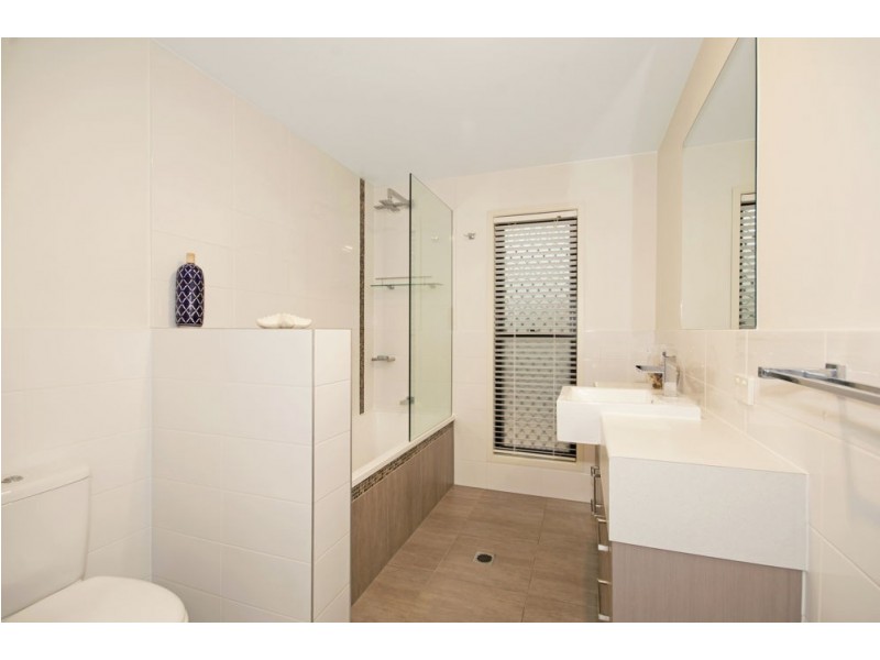 28 Nunkeri Court, Forest Glen QLD 4556