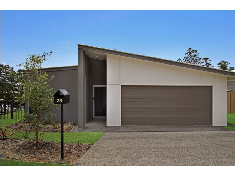 29 Davey Drive, Woombye QLD 4559