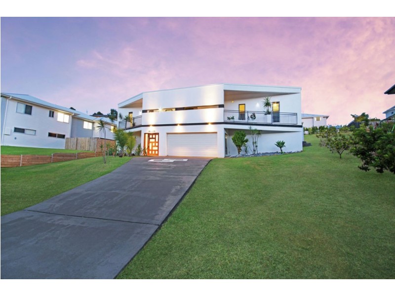 74 Countryview Street, Woombye QLD 4559