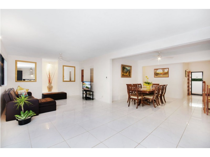 74 Countryview Street, Woombye QLD 4559