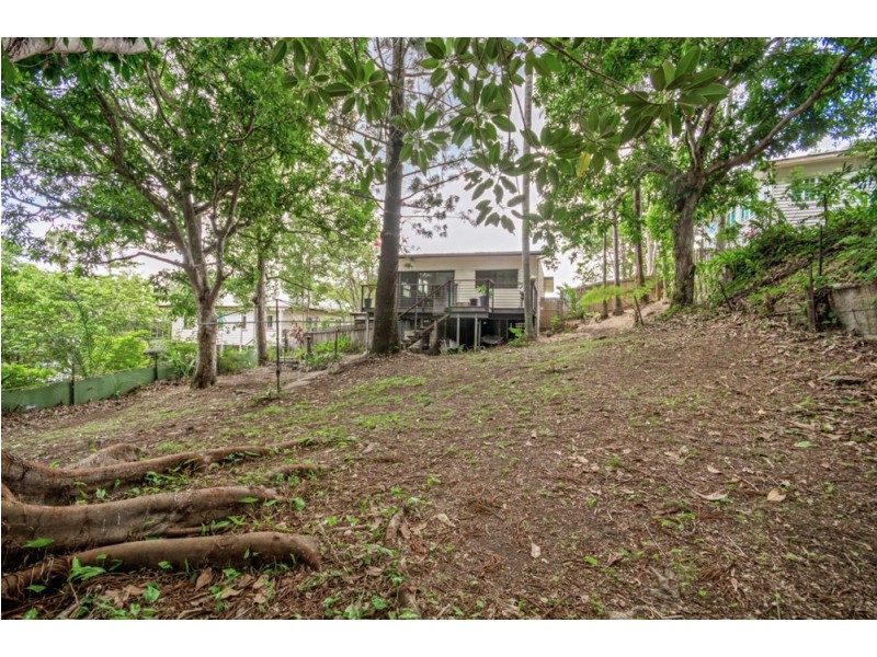 32 Blackall Terrace, Nambour QLD 4560