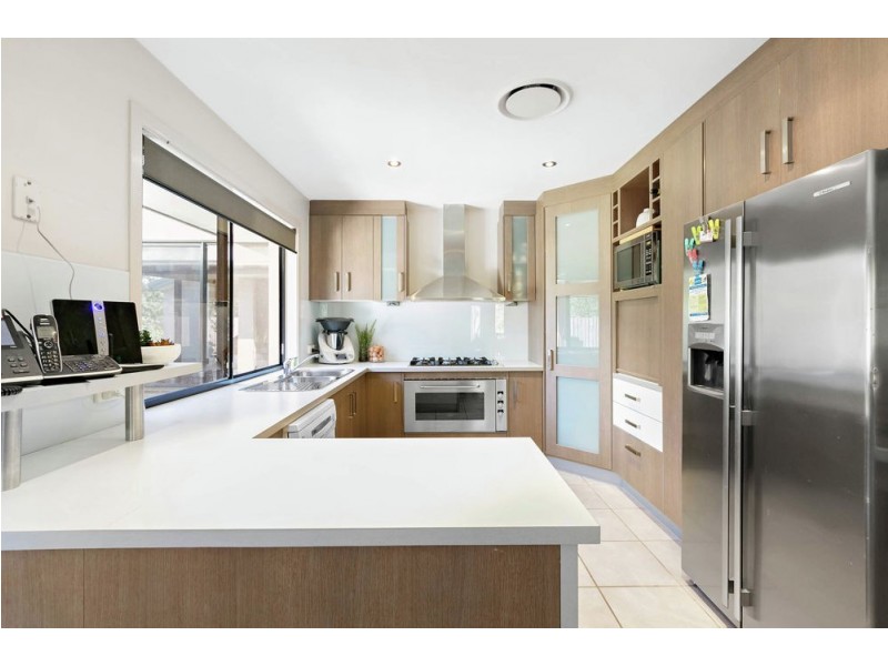 52 Mannikin Road, Tanawha QLD 4556