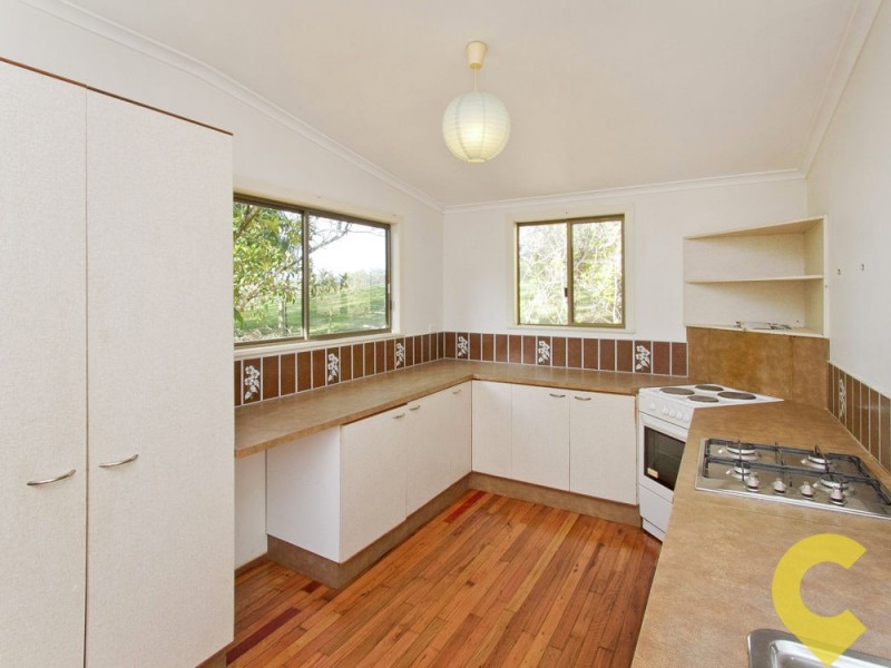 381 Diamond Valley Road, Diamond Valley QLD 4553