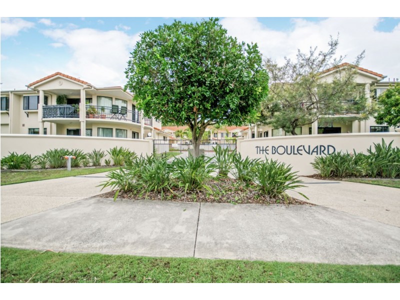 18/30 Pelican Waters Boulevard, Pelican Waters QLD 4551