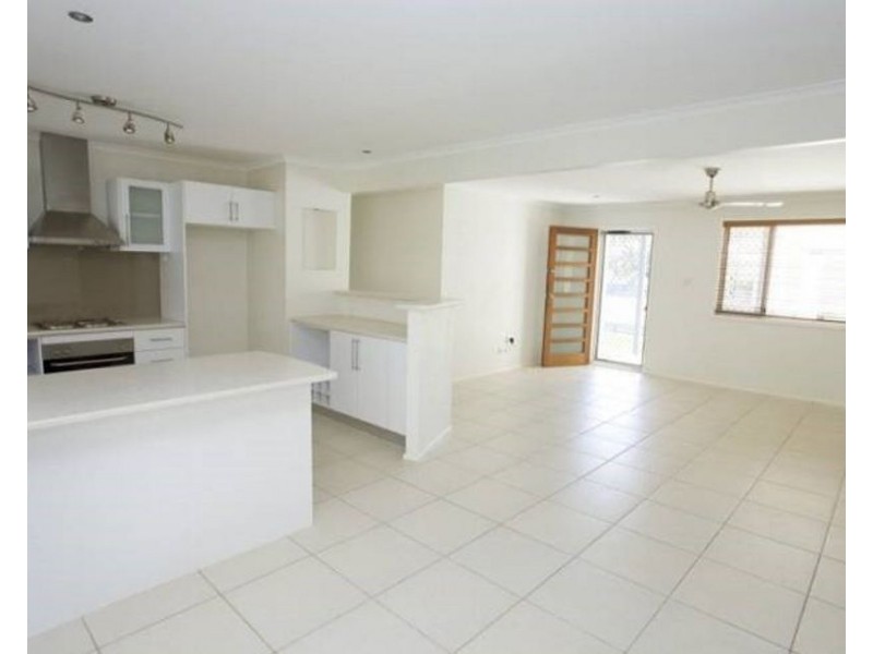 36 Mulgani Street, Warana QLD 4575