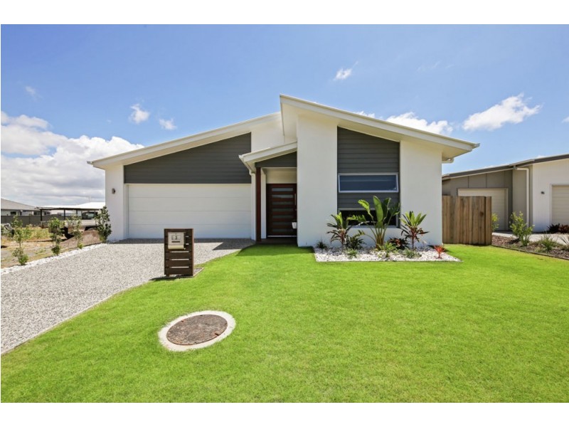 3 Violet Street, Caloundra West QLD 4551