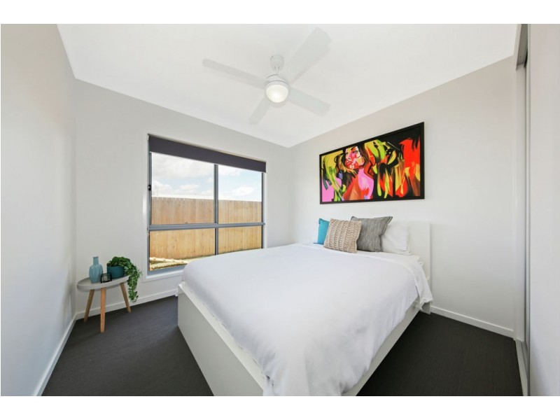 3 Violet Street, Caloundra West QLD 4551