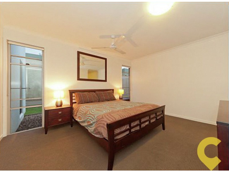 26 Kurrimine Crescent, Mountain Creek QLD 4557
