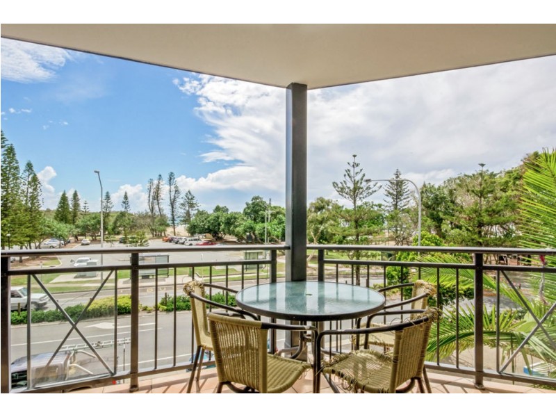 34/6 Beerburrum Street, Dicky Beach QLD 4551